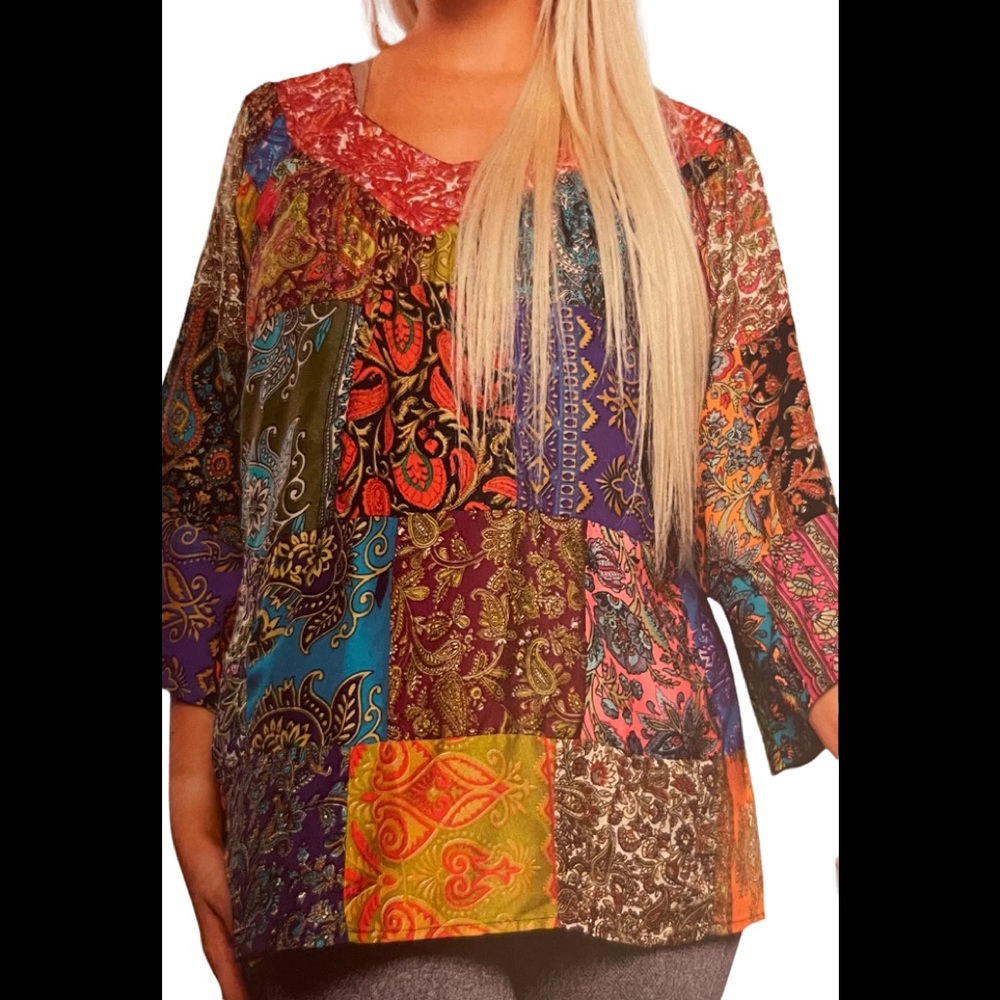 NWT. M/L. Patchwork Blouse by Sacred Threads. LG/CL/GR01. 222294C